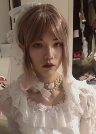 틴더에서 만난 완벽했던 중국계 시디(CD)